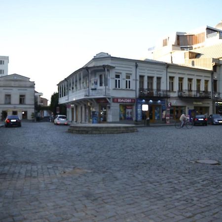 Hotel Mkudro Kutaisi Exteriör bild