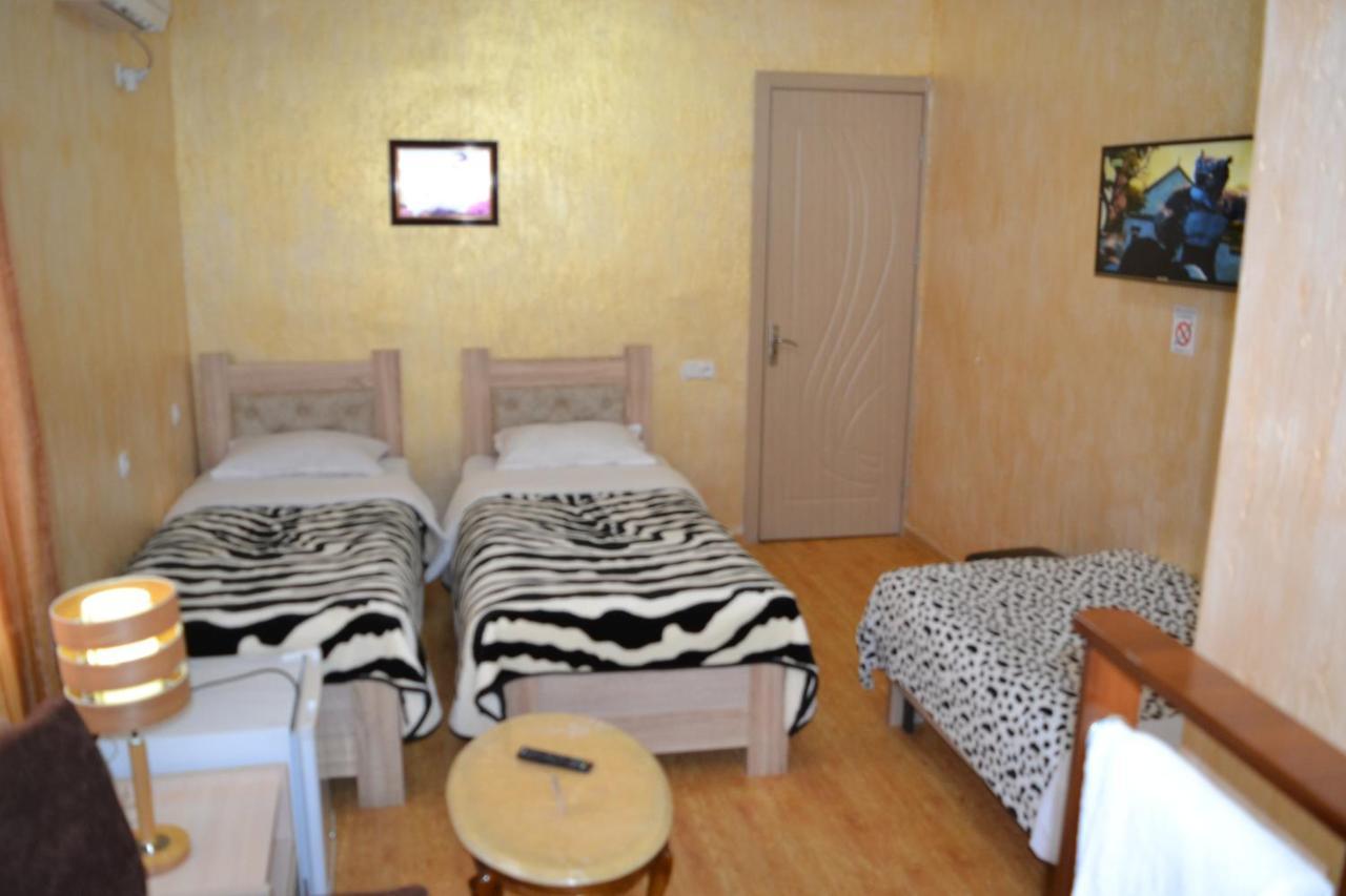 Hotel Mkudro Kutaisi Exteriör bild