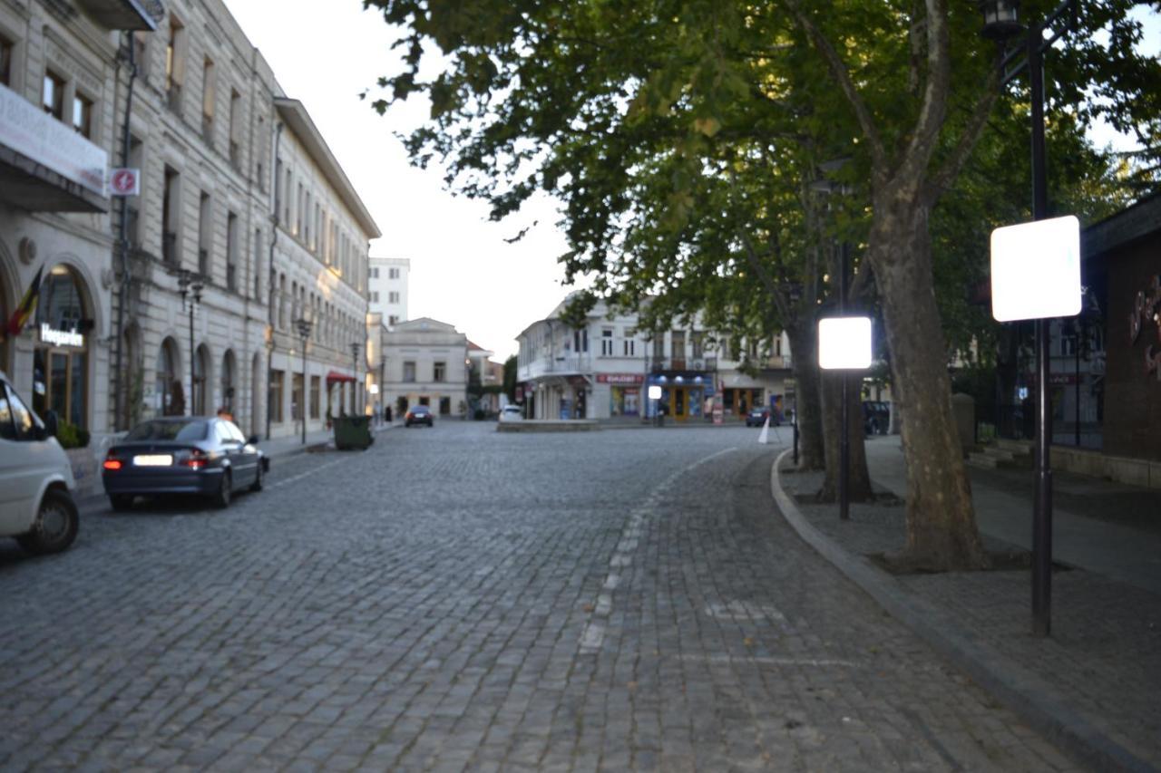 Hotel Mkudro Kutaisi Exteriör bild