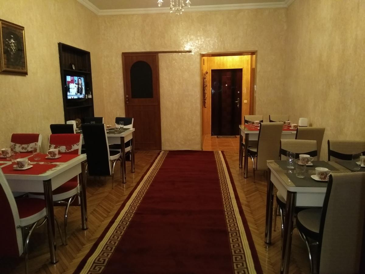 Hotel Mkudro Kutaisi Exteriör bild
