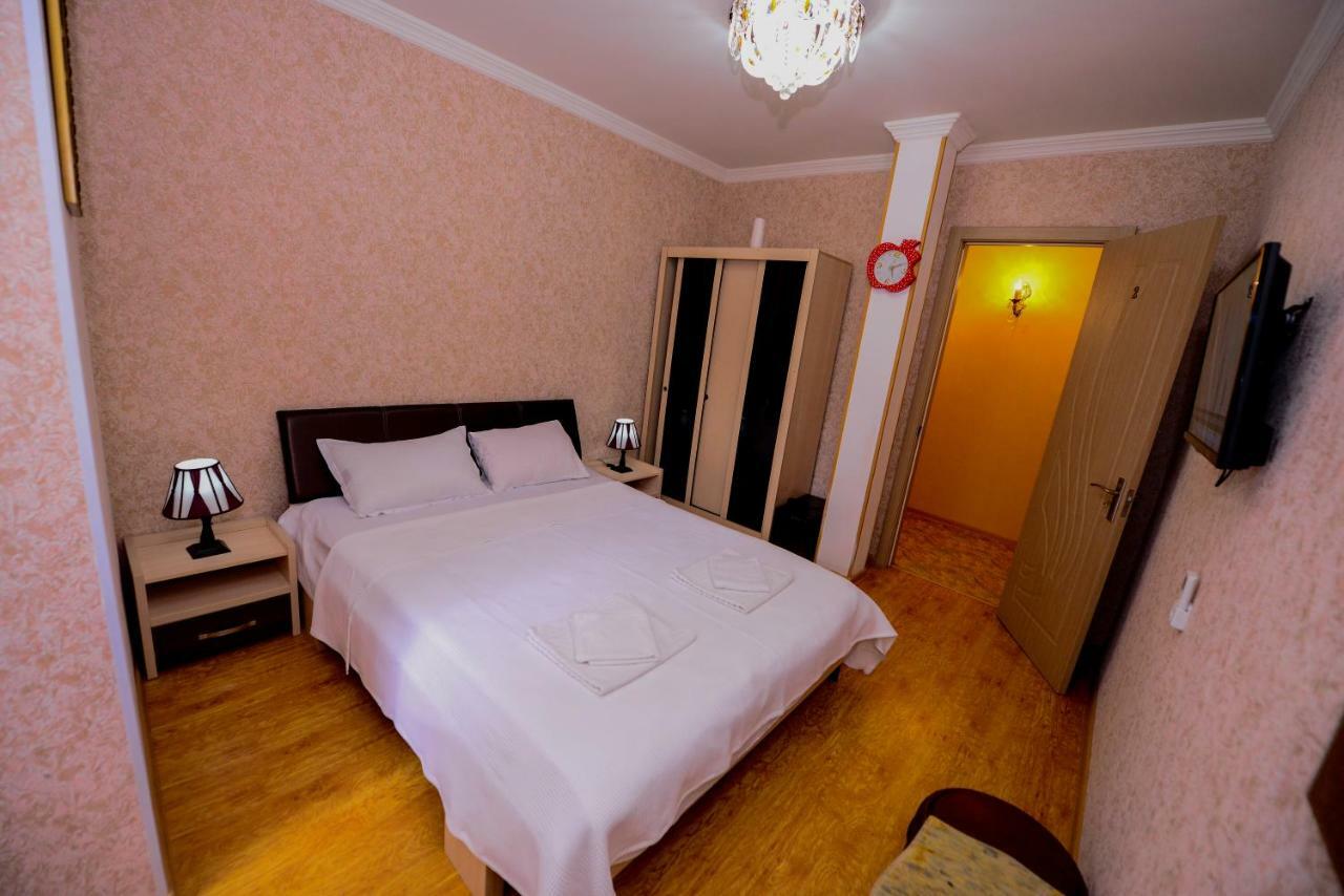 Hotel Mkudro Kutaisi Exteriör bild