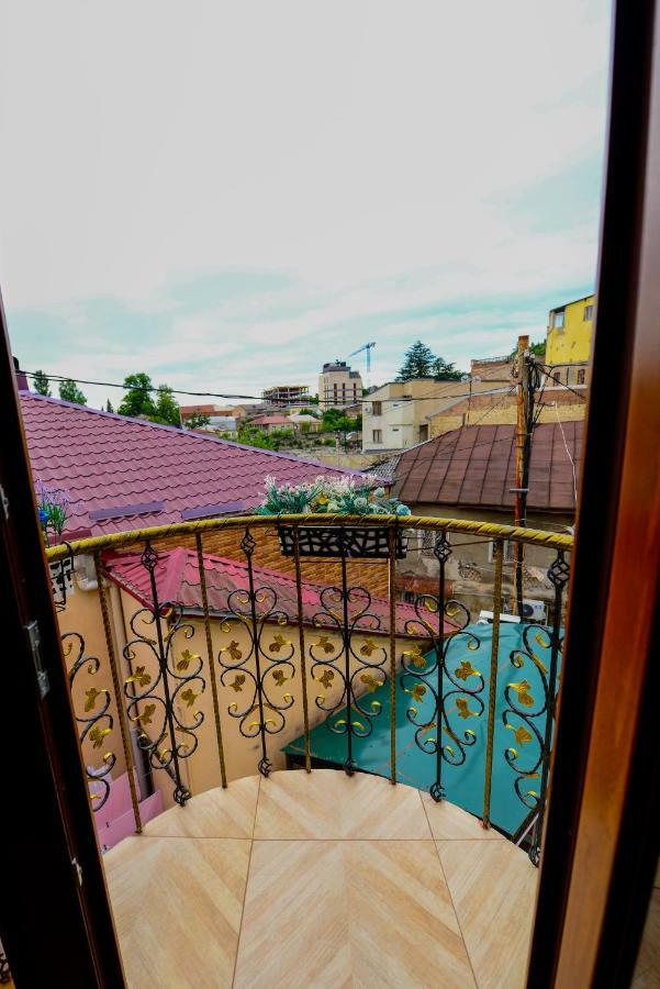 Hotel Mkudro Kutaisi Exteriör bild
