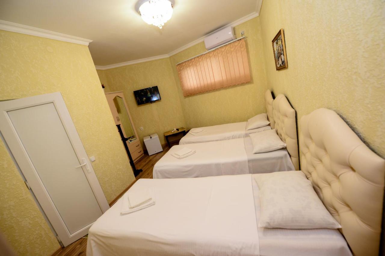 Hotel Mkudro Kutaisi Exteriör bild